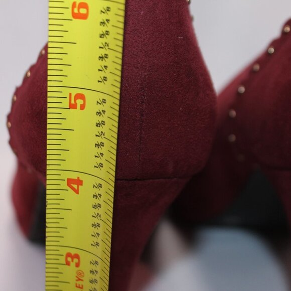 Liz Claibourne Burgundy Platform Heels - Picture 10 of 15